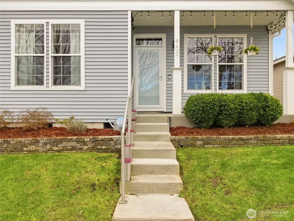 8437 16th Avenue SE Olympia WA 98513