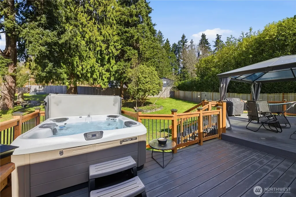 1913 Deville Drive NW Bremerton WA 98312