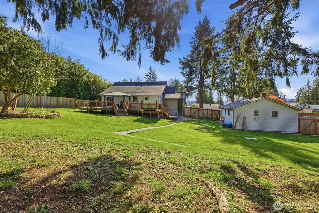 1913 Deville Drive NW Bremerton WA 98312