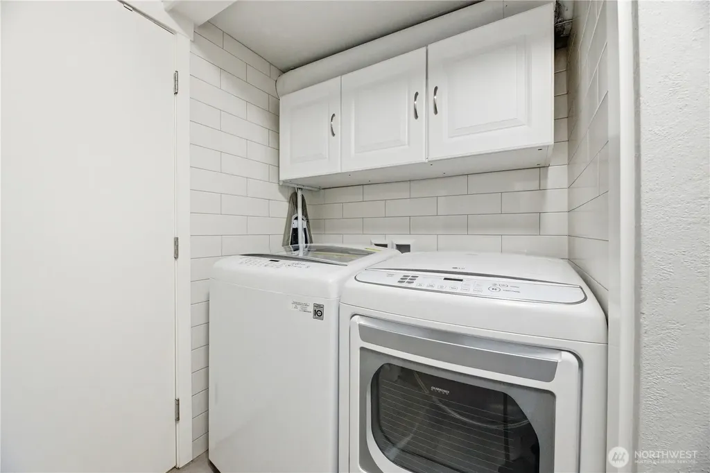 1913 Deville Drive NW Bremerton WA 98312
