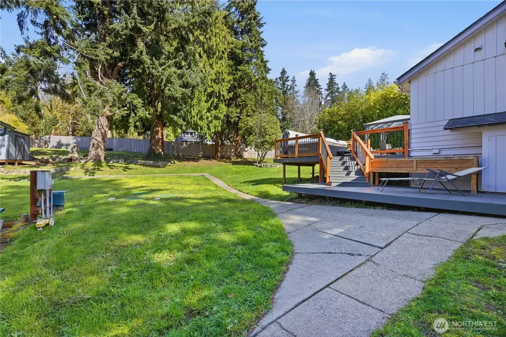 1913 Deville Drive NW Bremerton WA 98312