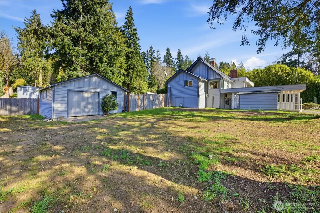 1913 Deville Drive NW Bremerton WA 98312