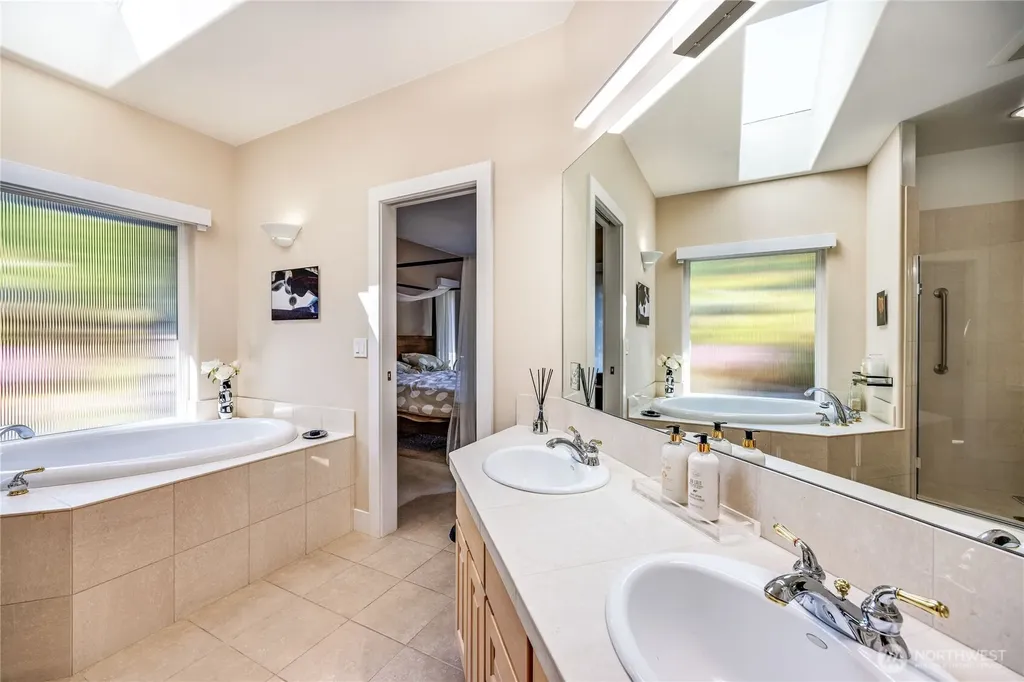 63 Red Cedar Lane Port Ludlow WA 98365