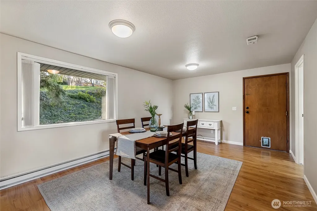 710 Bay Front Lane Oak Harbor WA 98277