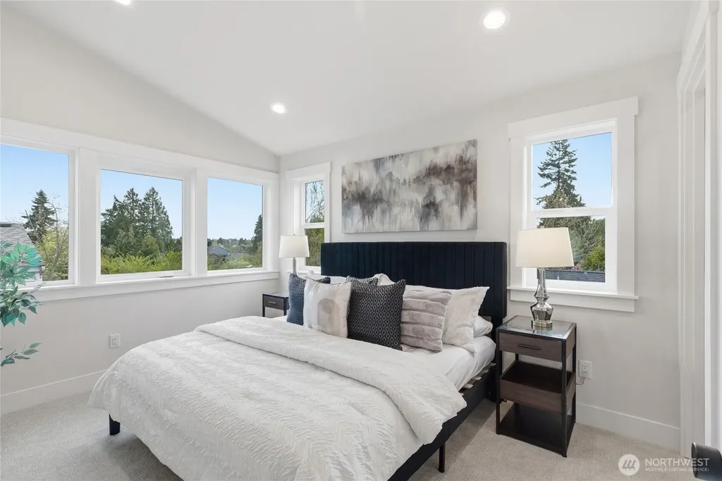 8815 Densmore Avenue N Seattle WA 98103
