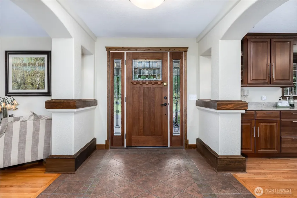 4545 Steamboat Island Road NW Olympia WA 98502