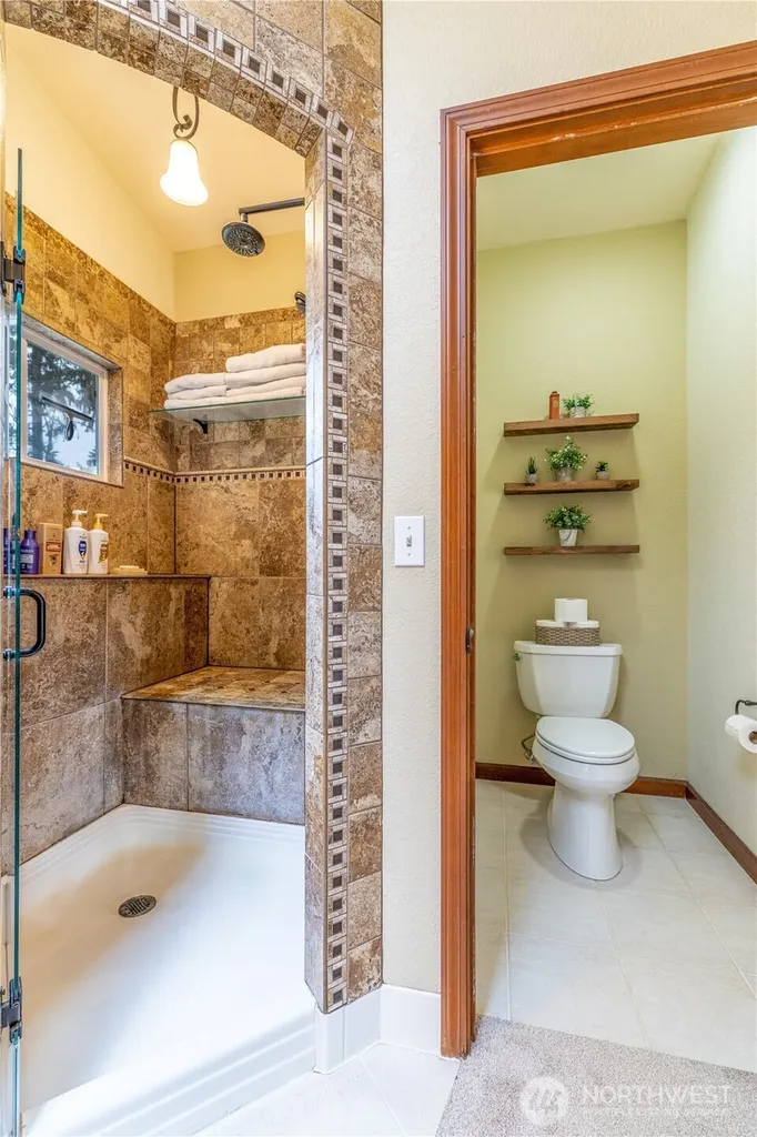 4545 Steamboat Island Road NW Olympia WA 98502