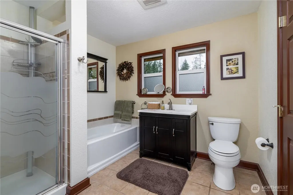 4545 Steamboat Island Road NW Olympia WA 98502