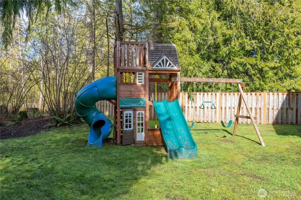 4545 Steamboat Island Road NW Olympia WA 98502