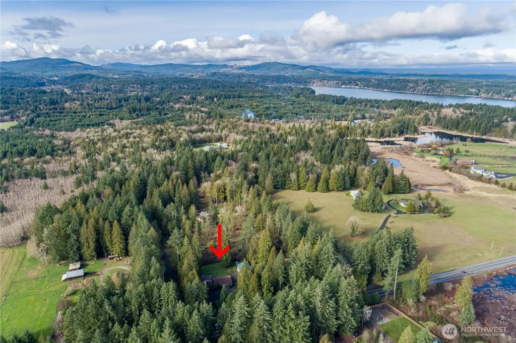 4545 Steamboat Island Road NW Olympia WA 98502