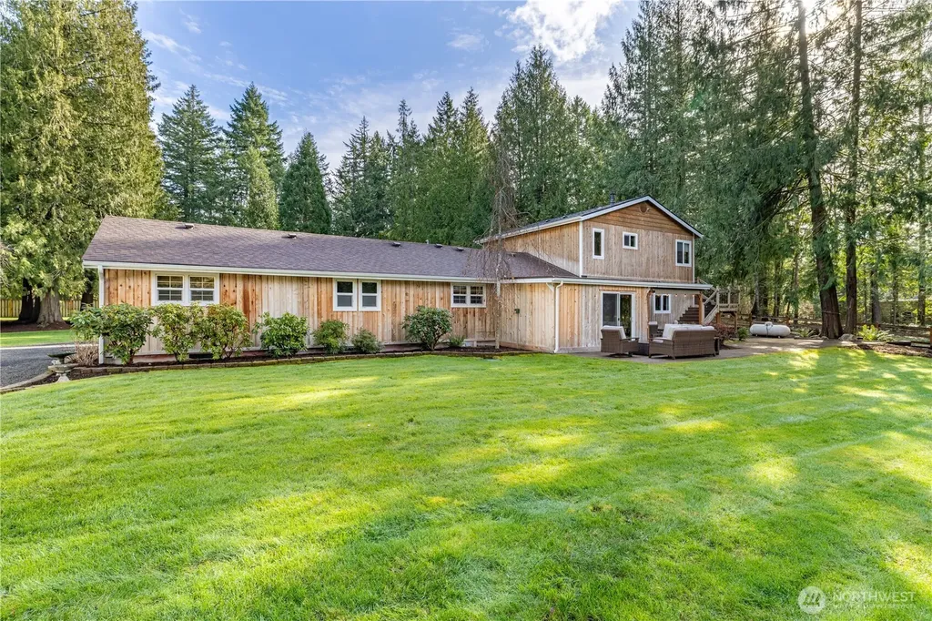4545 Steamboat Island Road NW Olympia WA 98502