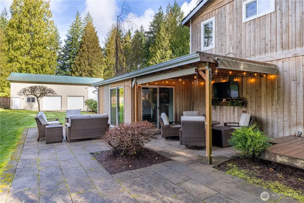 4545 Steamboat Island Road NW Olympia WA 98502