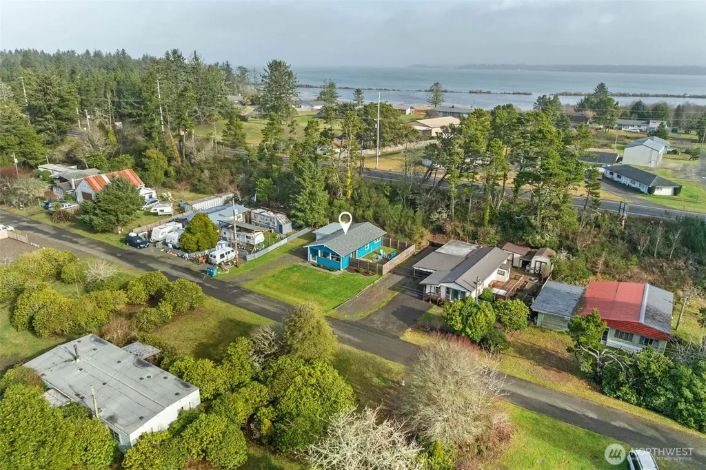 2316 S Pleasant Drive Westport WA 98595