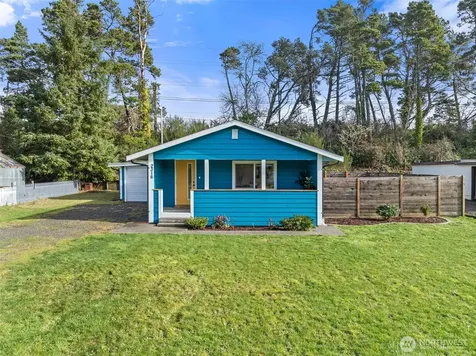 2316 S Pleasant Drive Westport WA 98595