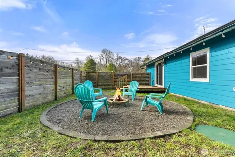 2316 S Pleasant Drive Westport WA 98595