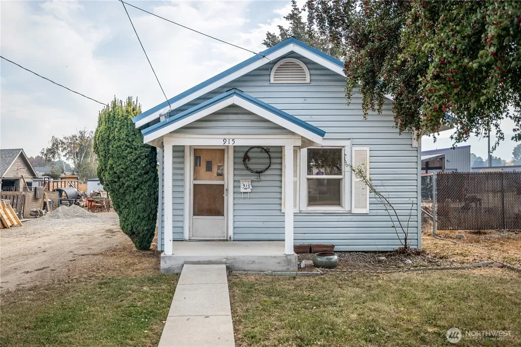 915 Orondo Avenue Wenatchee WA 98801