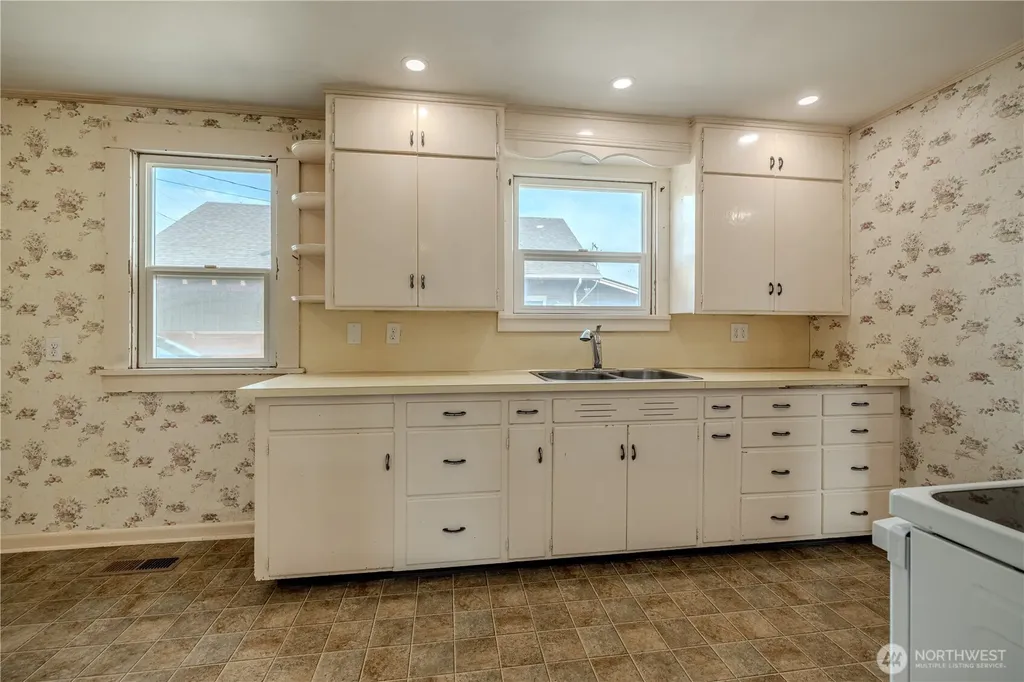 915 Orondo Avenue Wenatchee WA 98801
