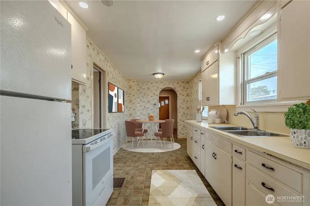 915 Orondo Avenue Wenatchee WA 98801