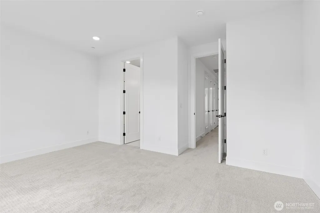 12201 137th Place NE Redmond WA 98052