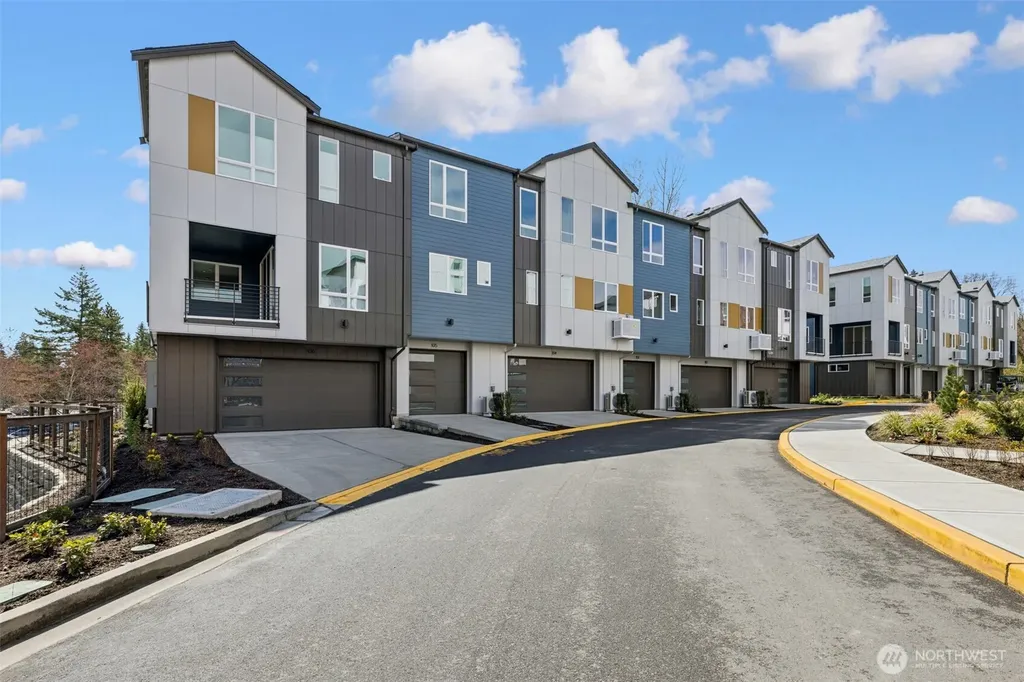 12201 137th Place NE Redmond WA 98052
