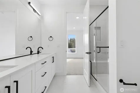 12201 137th Place NE Redmond WA 98052
