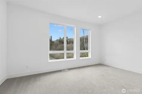 12201 137th Place NE Redmond WA 98052