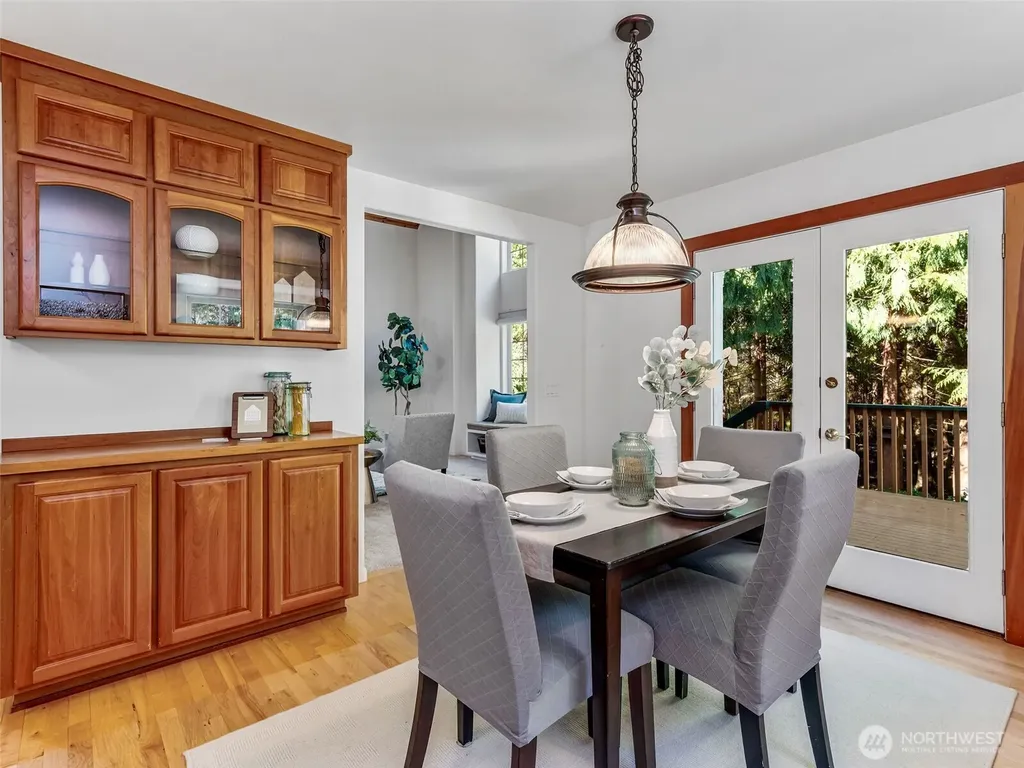 931 Jolie Way Port Townsend WA 98368