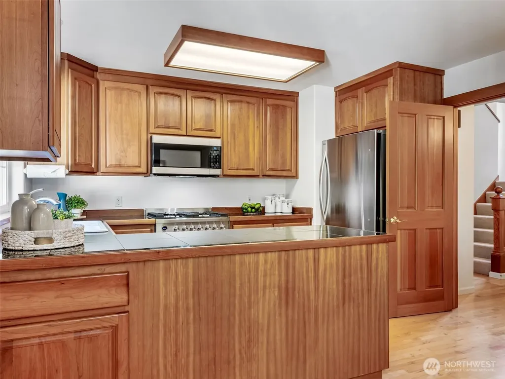 931 Jolie Way Port Townsend WA 98368