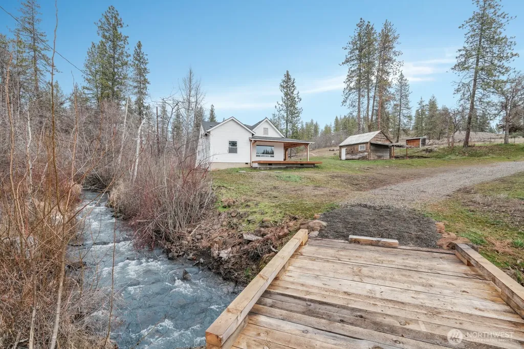 932 Zelinski Road Goldendale WA 98620