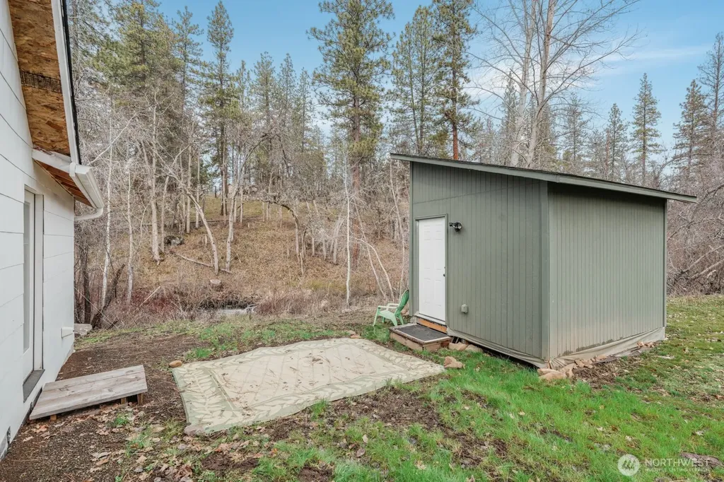 932 Zelinski Road Goldendale WA 98620