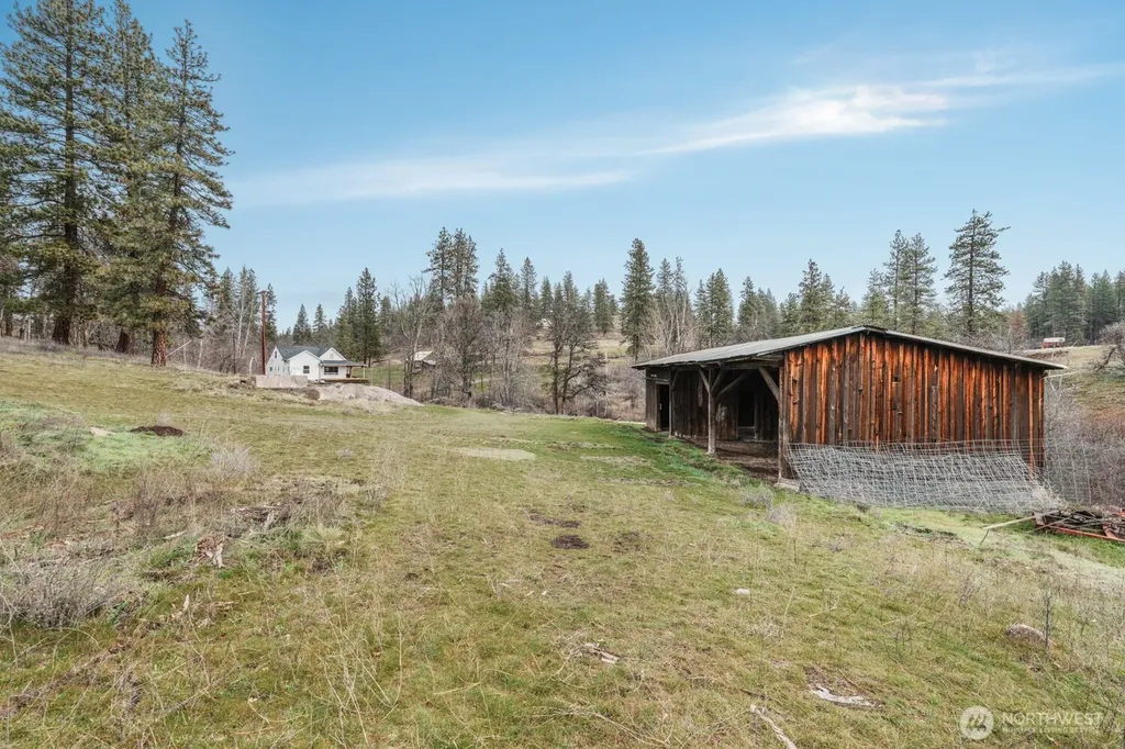 932 Zelinski Road Goldendale WA 98620