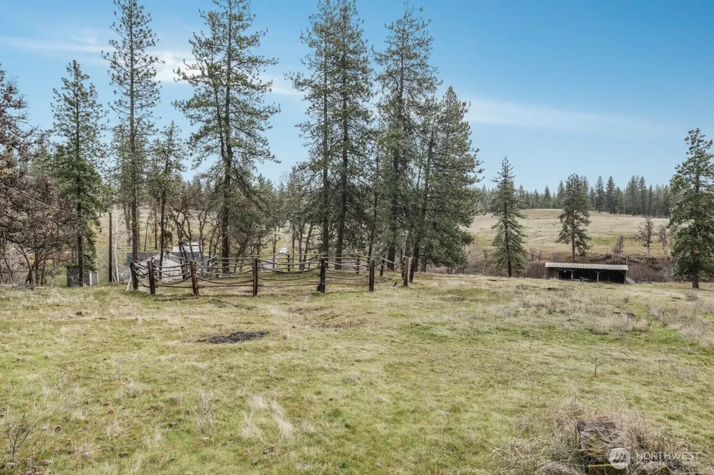 932 Zelinski Road Goldendale WA 98620