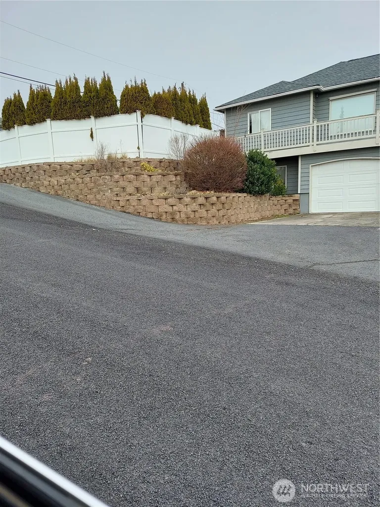 405 Strand Road Ephrata WA 98823