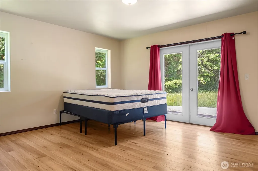 231 W New Moon Lane Matlock WA 98560