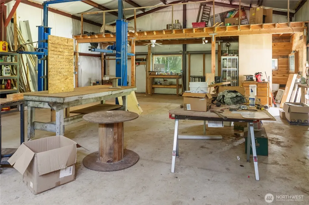 231 W New Moon Lane Matlock WA 98560