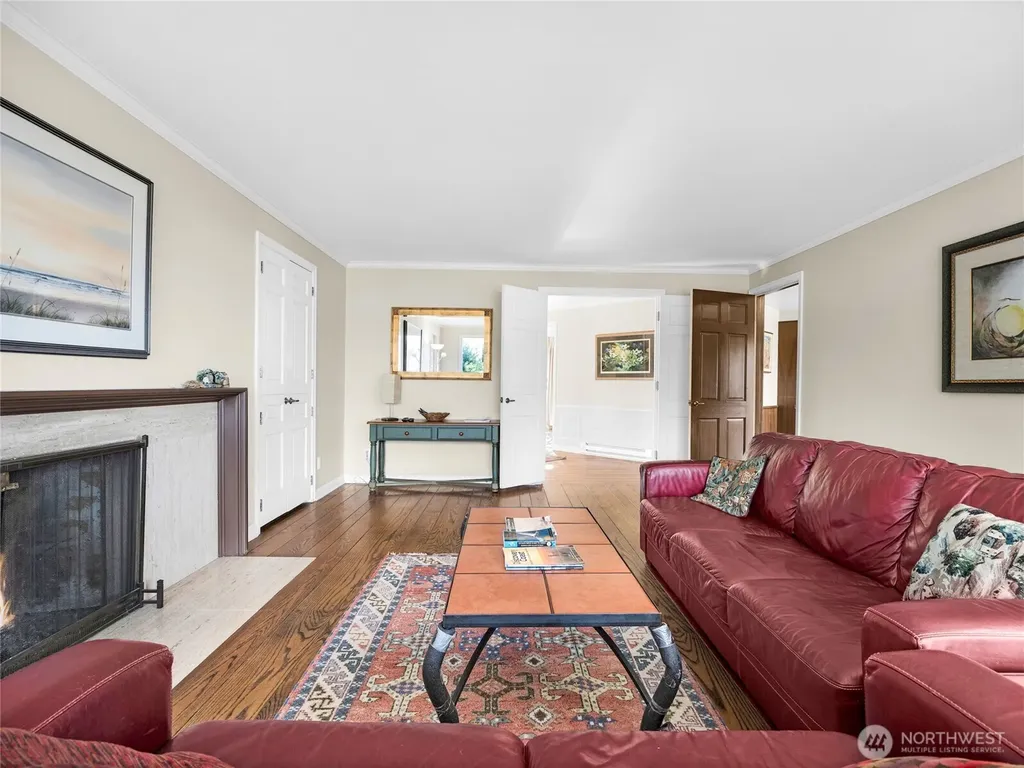 21909 Pacific Way Ocean Park WA 98640