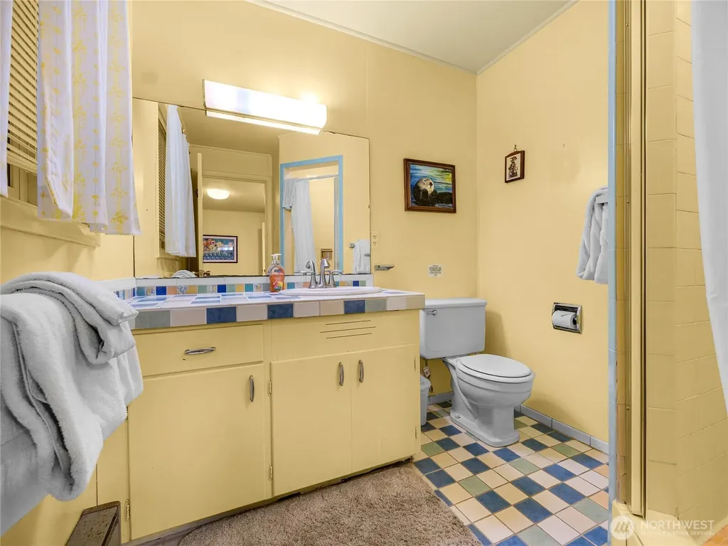 21909 Pacific Way Ocean Park WA 98640