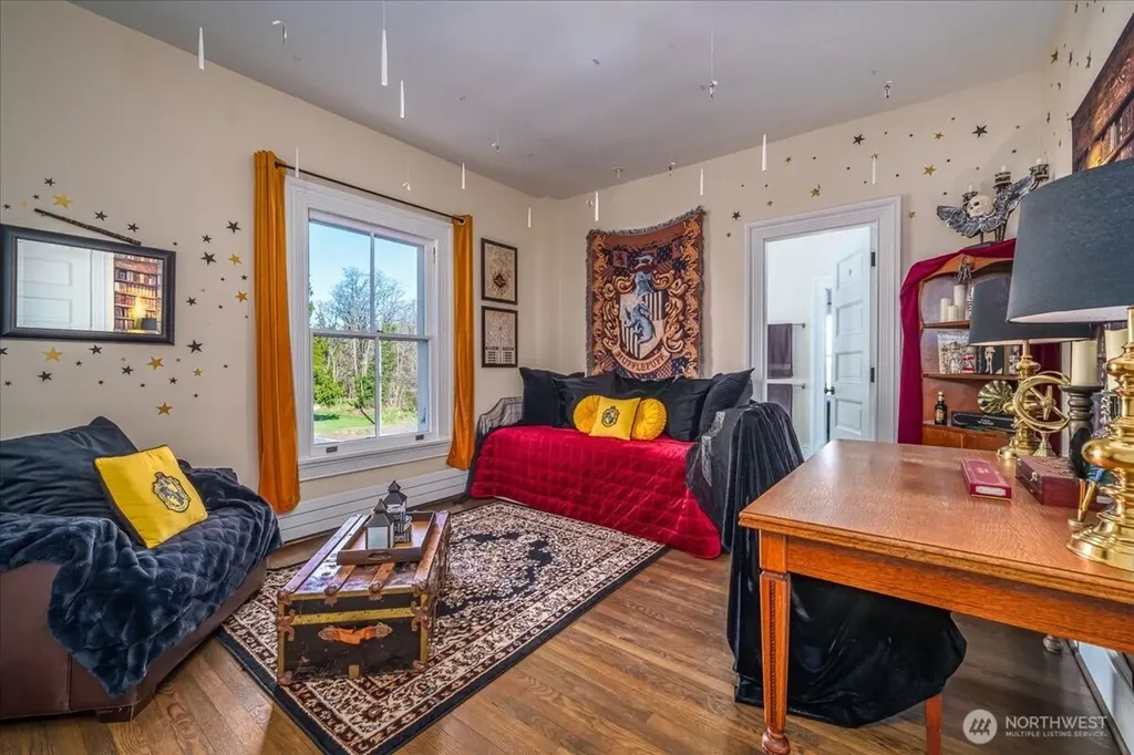 4200 Washington Avenue W Seattle WA 98199