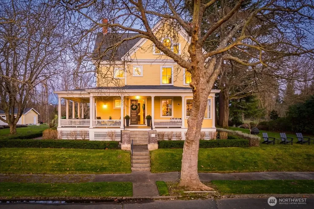 4200 Washington Avenue W Seattle WA 98199