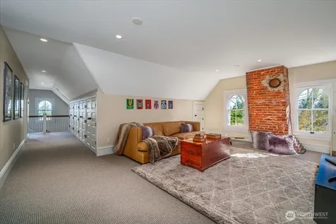 4200 Washington Avenue W Seattle WA 98199