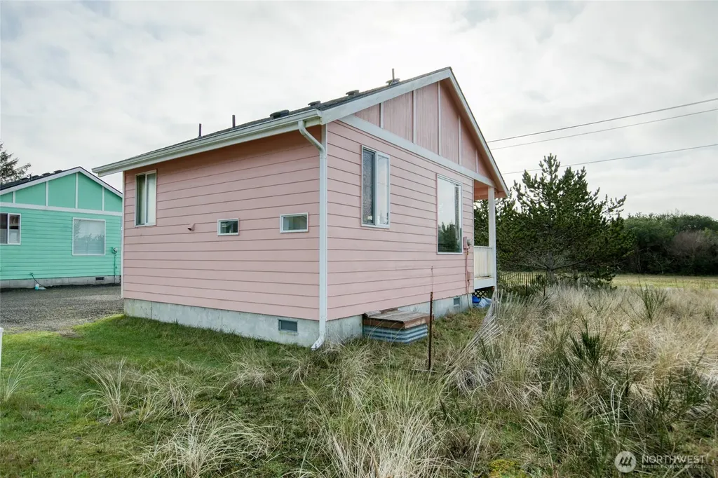 440 Marine View Drive SW Ocean Shores WA 98569
