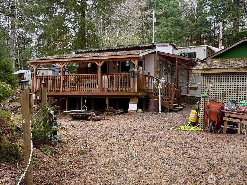 192 W Arrowhead Drive Elma WA 98541
