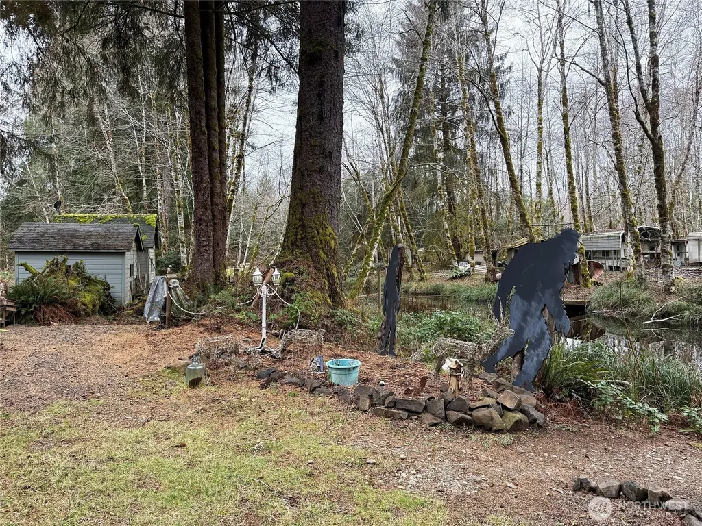 192 W Arrowhead Drive Elma WA 98541