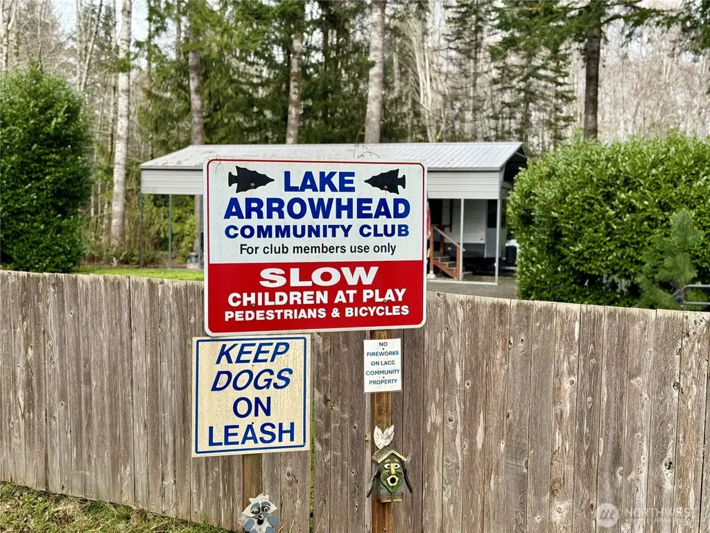 192 W Arrowhead Drive Elma WA 98541