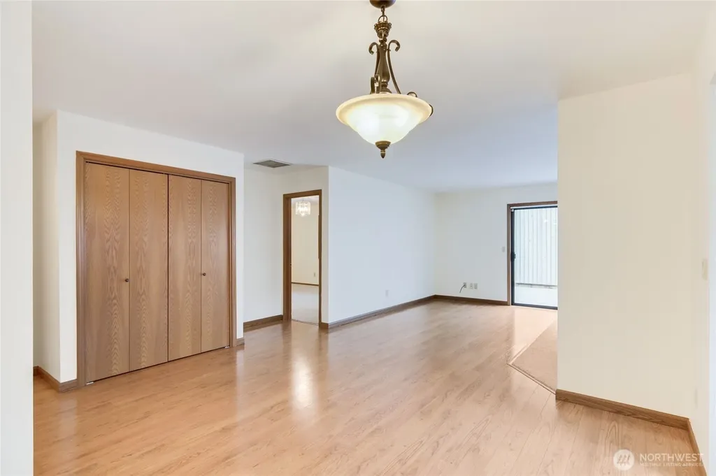 13309 NW 14th Avenue Vancouver WA 98685