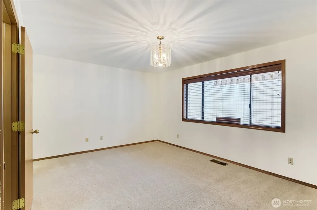 13309 NW 14th Avenue Vancouver WA 98685