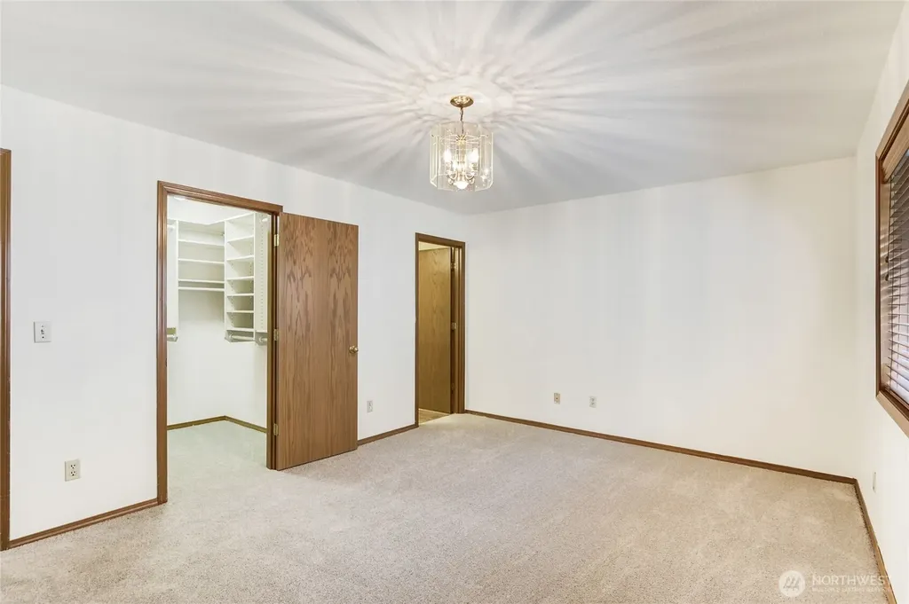 13309 NW 14th Avenue Vancouver WA 98685