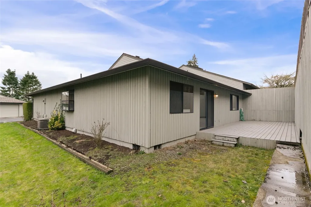 13309 NW 14th Avenue Vancouver WA 98685