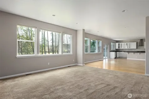2722 SW Fairway Point Drive Oak Harbor WA 98277
