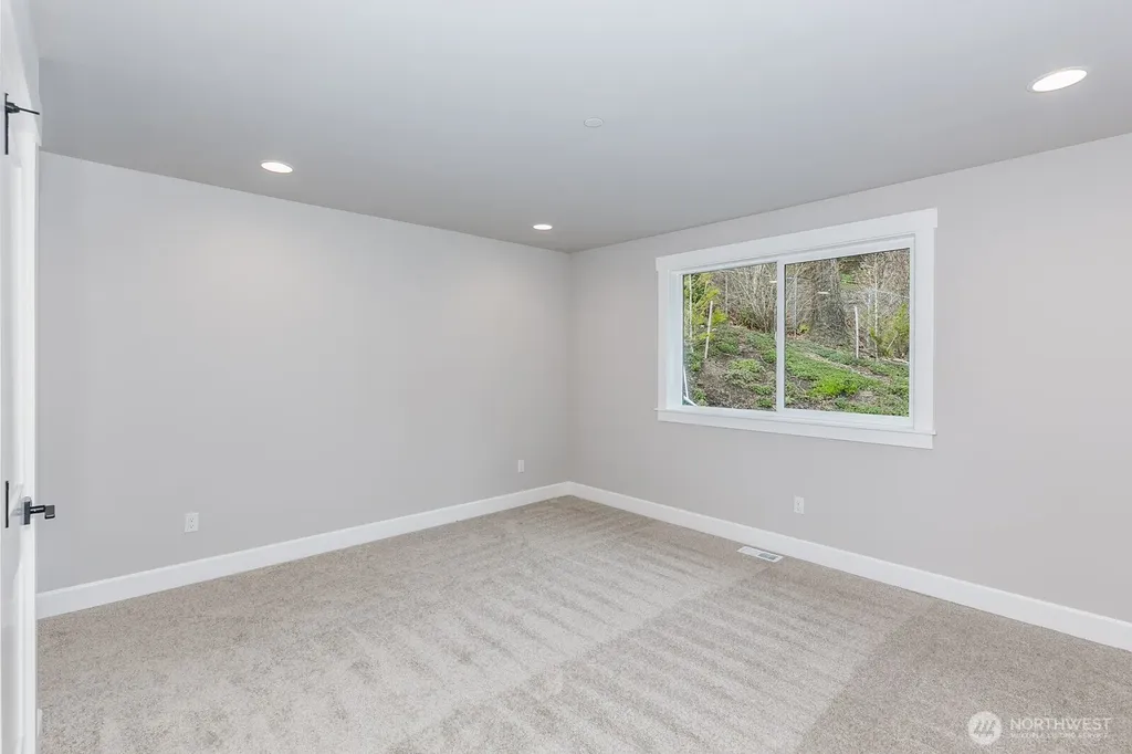 20316 94th Drive NE Bothell WA 98011